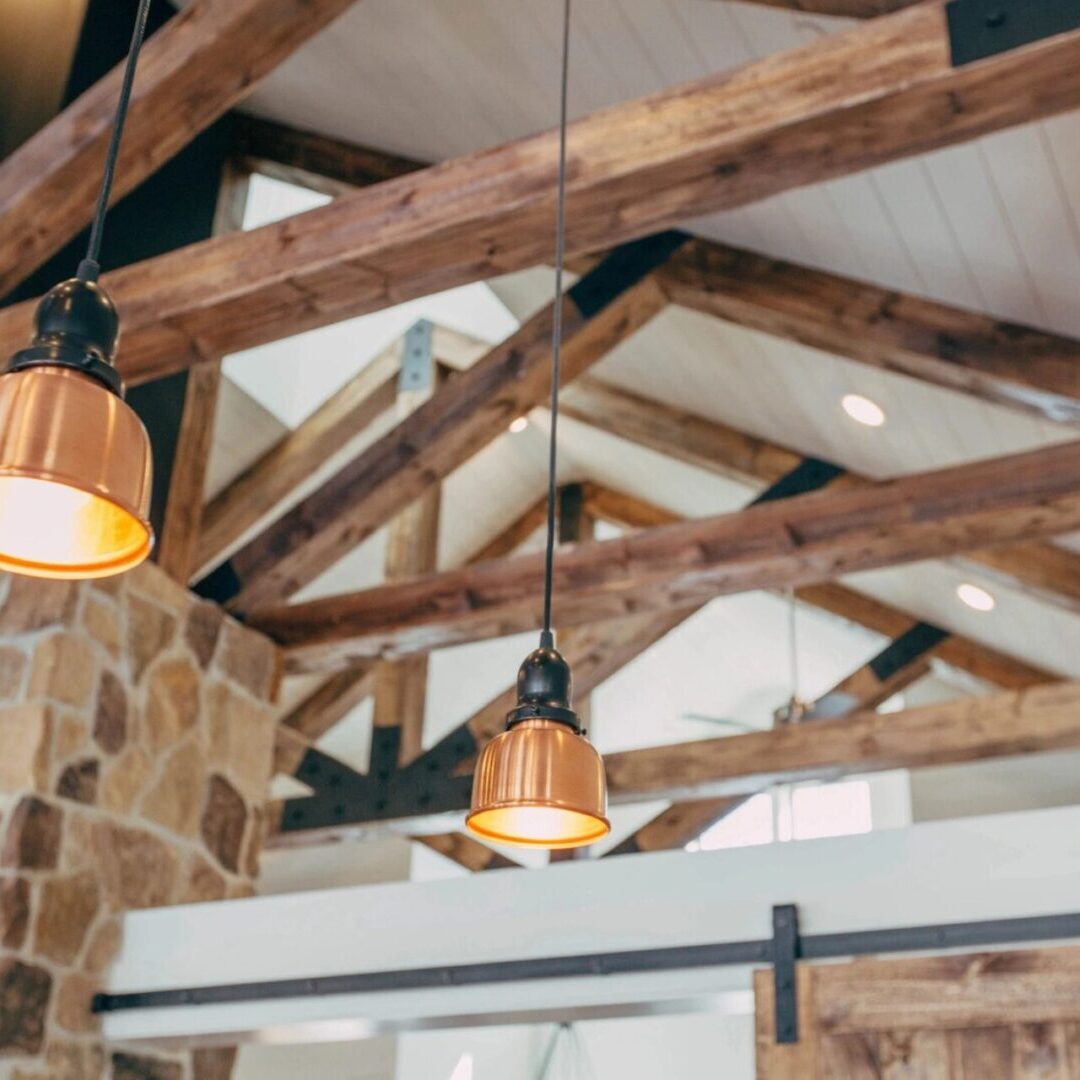 Hanging ceiling lights if a rustic home